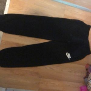 Like a new women’s sweats Nike jogger style